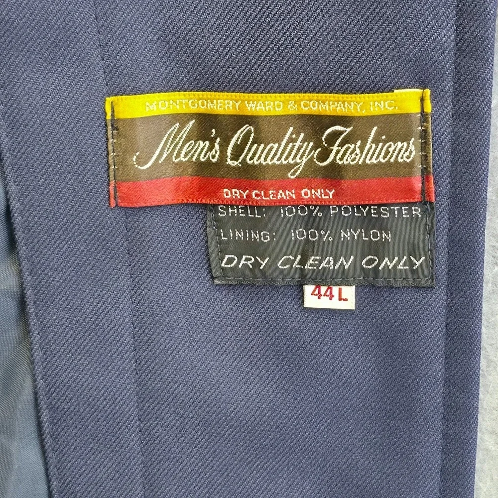 Montgomery Ward 44l business coat